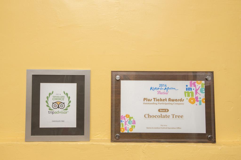 Chocolate Tree Sinchon Hotel Seoel Buitenkant foto
